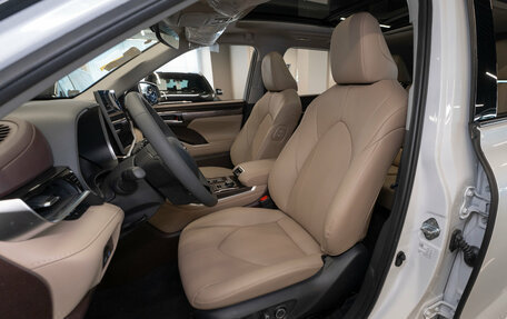 Toyota Highlander, 2026 год, 5 700 000 рублей, 9 фотография
