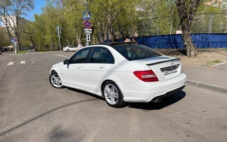Mercedes-Benz C-Класс, 2012 год, 1 750 000 рублей, 1 фотография