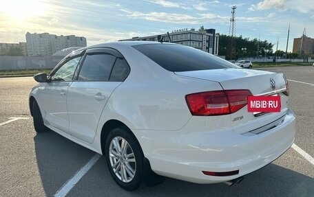 Volkswagen Jetta VI, 2015 год, 975 000 рублей, 6 фотография