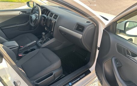 Volkswagen Jetta VI, 2015 год, 975 000 рублей, 14 фотография