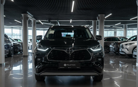 Toyota Highlander, 2026 год, 5 300 000 рублей, 3 фотография