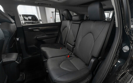Toyota Highlander, 2026 год, 5 300 000 рублей, 14 фотография
