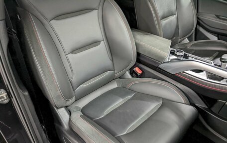 Geely Tugella FY11, 2023 год, 2 850 000 рублей, 21 фотография