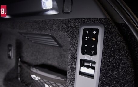 Land Rover Range Rover IV рестайлинг, 2026 год, 23 675 000 рублей, 30 фотография