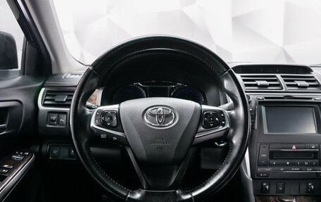 Toyota Camry, 2017 год, 2 215 000 рублей, 13 фотография