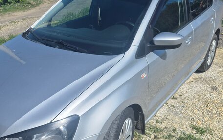 Volkswagen Polo VI (EU Market), 2012 год, 890 000 рублей, 2 фотография