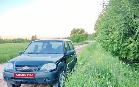 Chevrolet Niva I рестайлинг, 2012 год, 270 000 рублей, 7 фотография