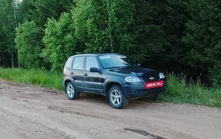 Chevrolet Niva I рестайлинг, 2012 год, 270 000 рублей, 6 фотография