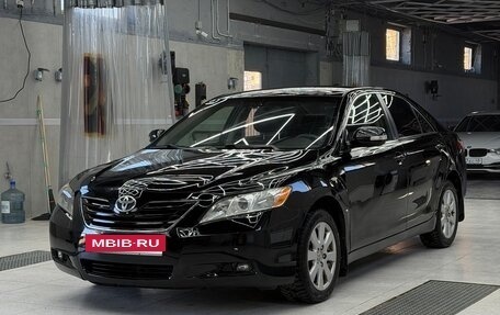 Toyota Camry, 2007 год, 570 000 рублей, 2 фотография