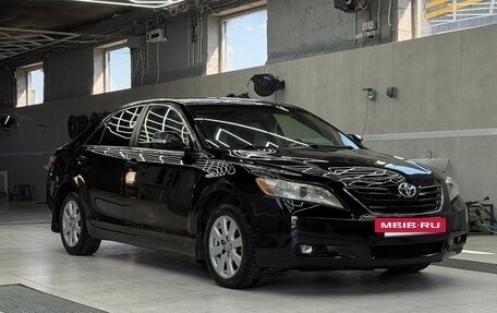 Toyota Camry, 2007 год, 570 000 рублей, 3 фотография