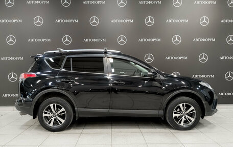 Toyota RAV4, 2019 год, 2 450 000 рублей, 3 фотография
