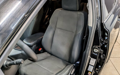 Toyota RAV4, 2019 год, 2 450 000 рублей, 18 фотография