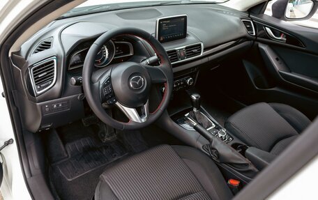 Mazda 3, 2015 год, 1 295 000 рублей, 13 фотография