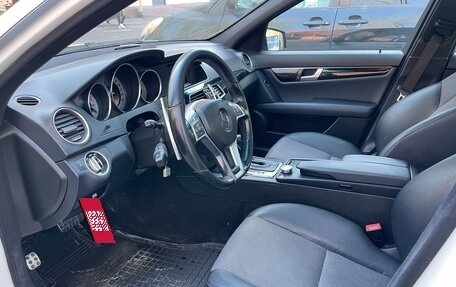 Mercedes-Benz C-Класс, 2012 год, 1 750 000 рублей, 10 фотография