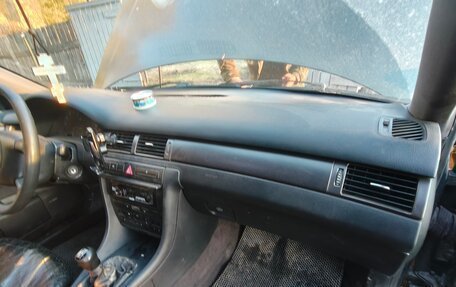 Audi A6, 1999 год, 380 000 рублей, 10 фотография
