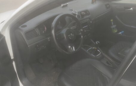 Volkswagen Jetta VI, 2014 год, 700 000 рублей, 6 фотография
