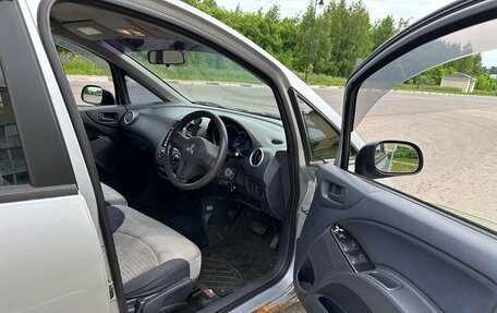 Mitsubishi Colt VI рестайлинг, 2002 год, 200 000 рублей, 10 фотография