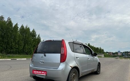 Mitsubishi Colt VI рестайлинг, 2002 год, 200 000 рублей, 7 фотография