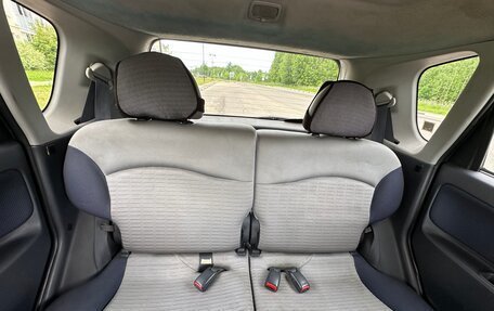 Mitsubishi Colt VI рестайлинг, 2002 год, 200 000 рублей, 23 фотография