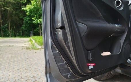 Nissan Juke II, 2012 год, 1 600 000 рублей, 37 фотография