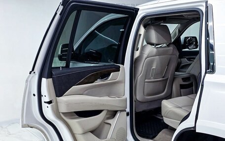 Cadillac Escalade IV, 2020 год, 6 600 000 рублей, 27 фотография