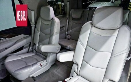 Cadillac Escalade IV, 2020 год, 6 600 000 рублей, 29 фотография