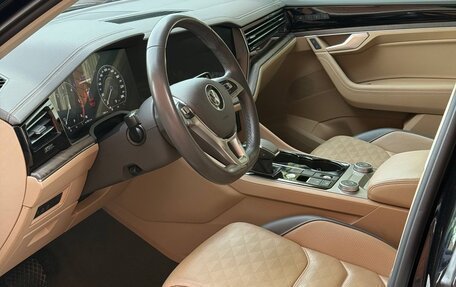 Volkswagen Touareg III, 2021 год, 7 299 999 рублей, 5 фотография