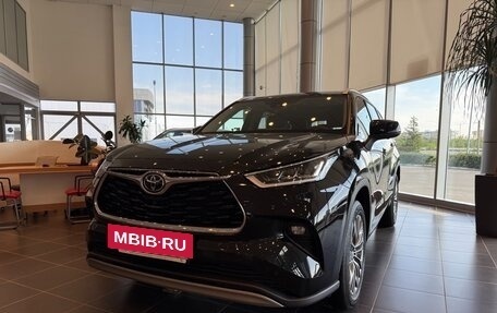 Toyota Highlander, 2026 год, 5 650 000 рублей, 2 фотография