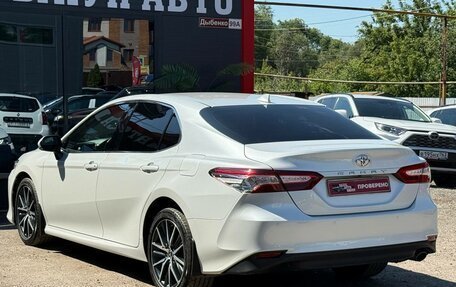 Toyota Camry, 2021 год, 3 100 000 рублей, 8 фотография