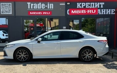 Toyota Camry, 2021 год, 3 100 000 рублей, 7 фотография