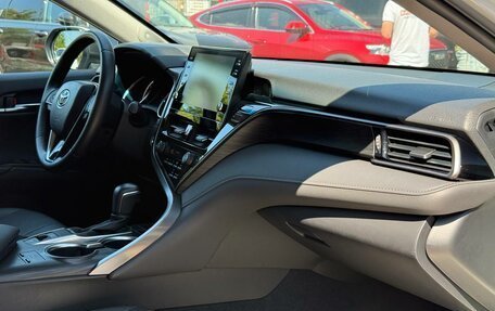 Toyota Camry, 2021 год, 3 100 000 рублей, 36 фотография