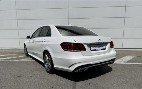 Mercedes-Benz E-Класс, 2013 год, 2 090 000 рублей, 7 фотография