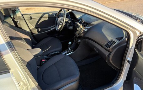 Hyundai Solaris II рестайлинг, 2012 год, 850 000 рублей, 8 фотография