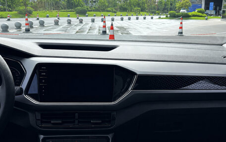 Volkswagen T-Cross I, 2021 год, 1 480 000 рублей, 15 фотография