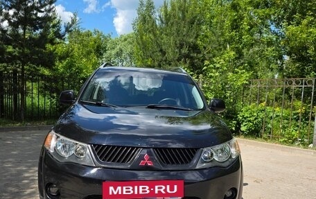 Mitsubishi Outlander III рестайлинг 3, 2008 год, 930 000 рублей, 5 фотография