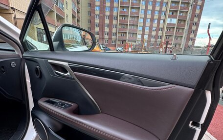 Lexus RX IV рестайлинг, 2015 год, 2 950 000 рублей, 23 фотография