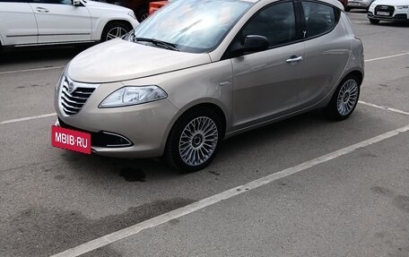 Lancia Ypsilon III (Type 846), 2012 год, 1 000 000 рублей, 3 фотография