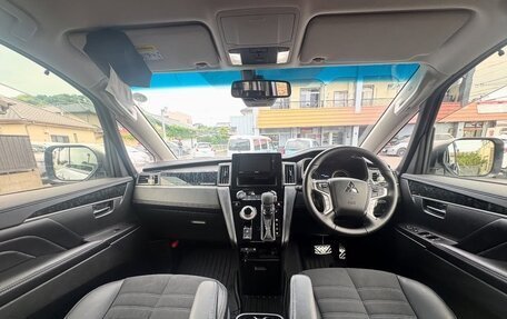Mitsubishi Delica D:5 I, 2023 год, 2 850 000 рублей, 10 фотография
