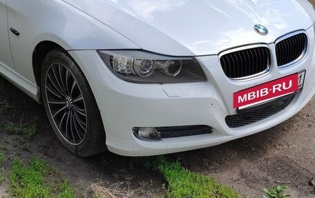 BMW 3 серия, 2011 год, 1 035 000 рублей, 3 фотография