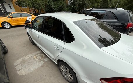 Volkswagen Polo VI (EU Market), 2015 год, 1 000 000 рублей, 7 фотография