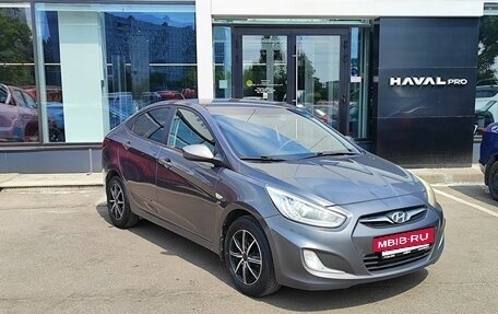 Hyundai Solaris II рестайлинг, 2013 год, 742 000 рублей, 3 фотография