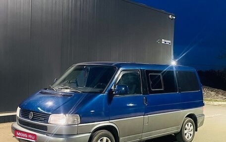 Volkswagen Transporter T4, 2002 год, 945 000 рублей, 1 фотография