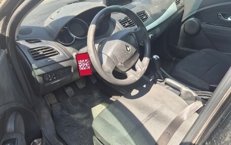 Renault Megane III, 2013 год, 350 000 рублей, 5 фотография