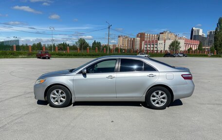 Toyota Camry, 2010 год, 990 000 рублей, 8 фотография