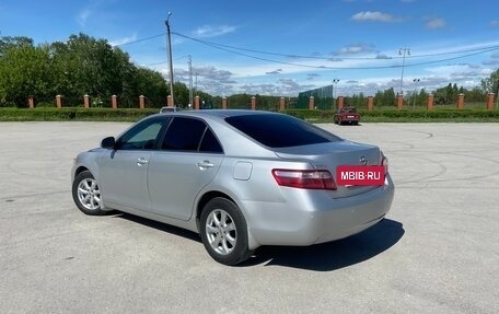 Toyota Camry, 2010 год, 990 000 рублей, 7 фотография