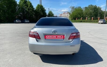 Toyota Camry, 2010 год, 990 000 рублей, 6 фотография