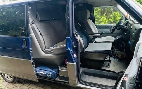 Volkswagen Transporter T4, 2002 год, 945 000 рублей, 10 фотография
