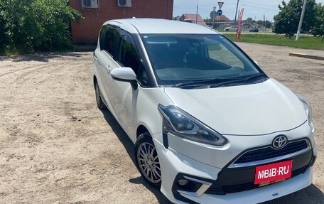 Toyota Sienta II, 2016 год, 1 450 000 рублей, 3 фотография