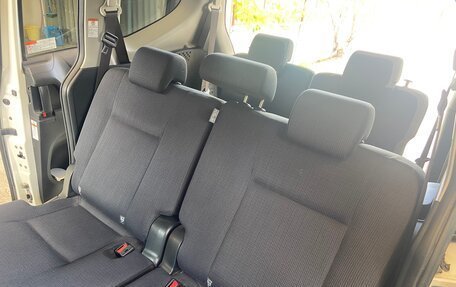 Toyota Sienta II, 2016 год, 1 450 000 рублей, 20 фотография