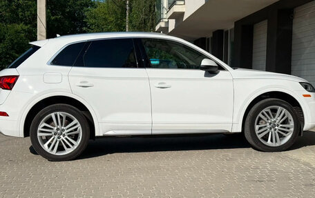 Audi Q5, 2019 год, 2 045 000 рублей, 11 фотография